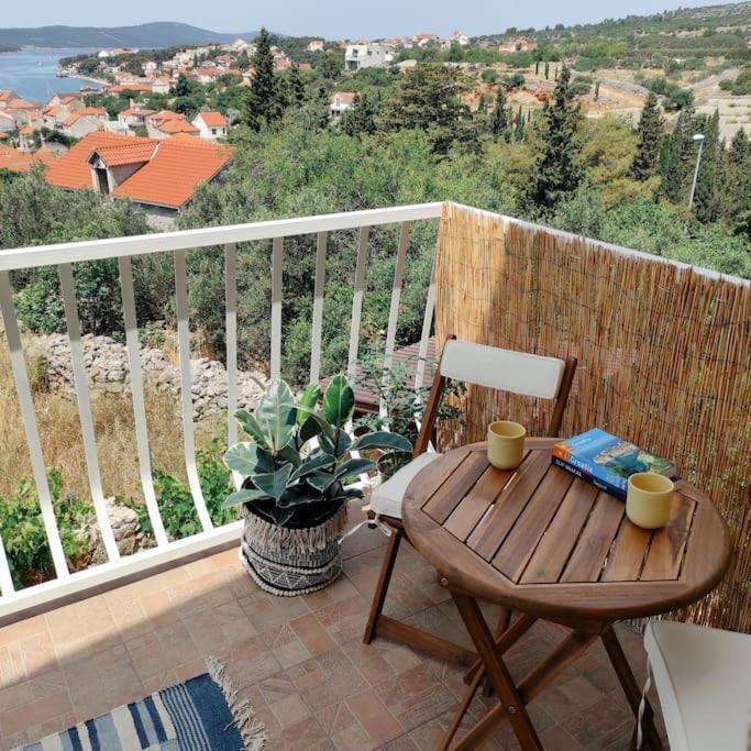 Dream Apartment Milna Милна Экстерьер фото