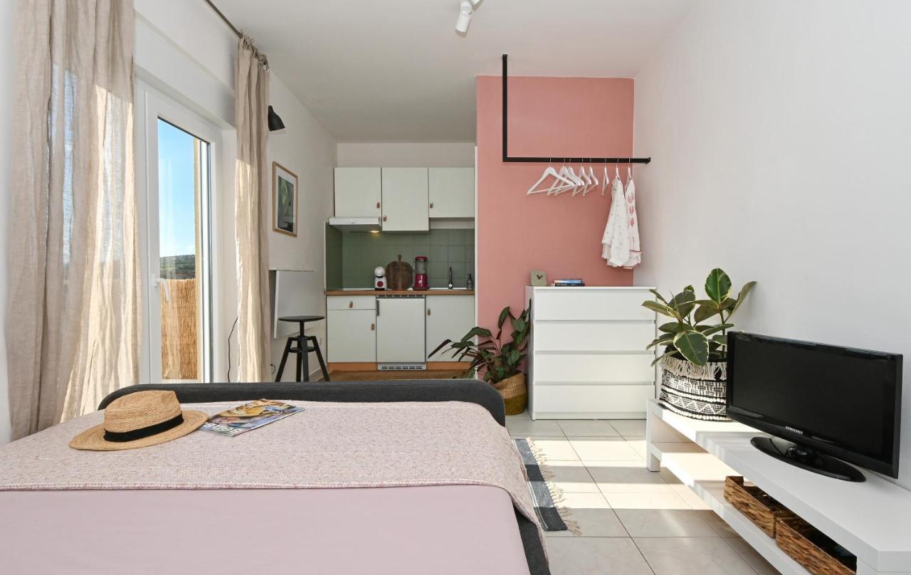 Dream Apartment Milna Милна Экстерьер фото